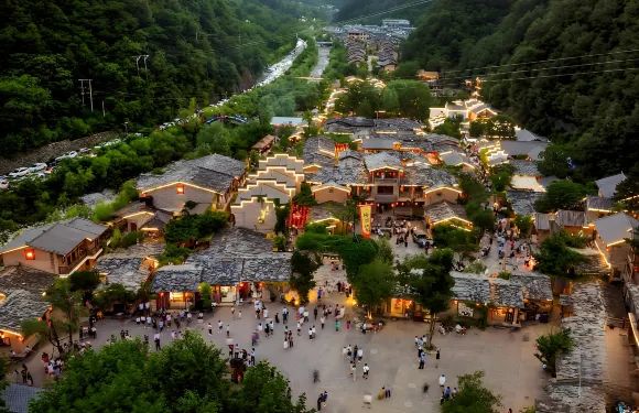 秦嶺終南山寨+杜鵑花開疊水瀑布木王森林公園【2-6人團】一日