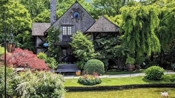 日本東京-蘆之湖-箱根神社-成川美術館【中文專車 舒適純淨】
