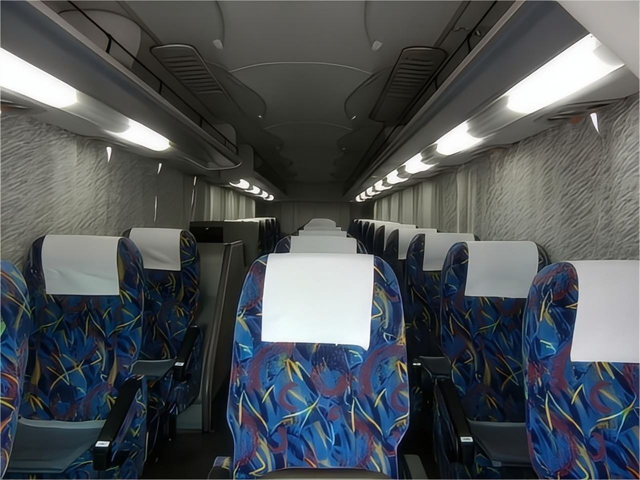 [3-Row Independent Seats Overnight Bus] Tokyo Yaesu Bus Terminal / Yokohama to Kyoto (Final Stop: Namba)