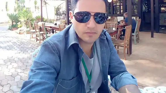 ทัวร์ชมเมืองด้านพลเมือง กฎหมาย และสถาปัตยกรรม