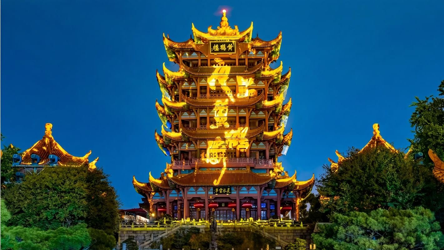 夜上黃鶴樓+武大+東湖生態旅遊風景區【6人內小團 - 少走路逛武大】夜遊