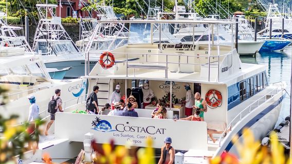 Однодневный тур на катамаране по системе «все включено» на остров Тортуга