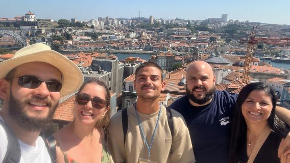 Tour a piedi al tramonto da Porto a Gaia - Vino Porto incluso