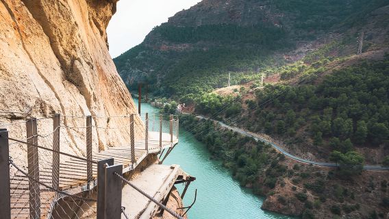 Von Málaga: Ganztagestour Caminito del Rey