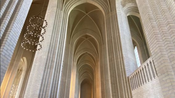 丹麥哥本哈根趣伏裡公園-管風琴教堂新港【中文專車-悅享旅途】