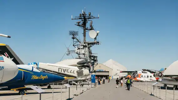 紐約：無畏號博物館門票