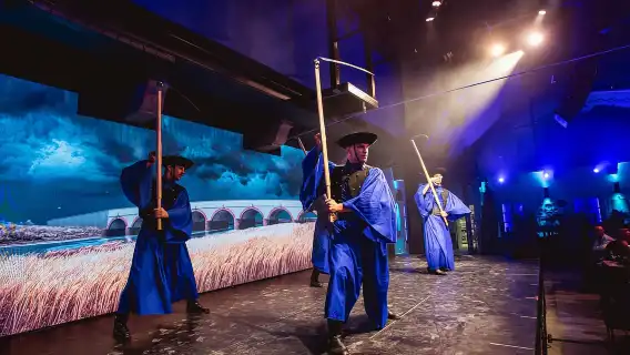 Budapest: Folk Dinner Show with Live Music & Unlimited Wine