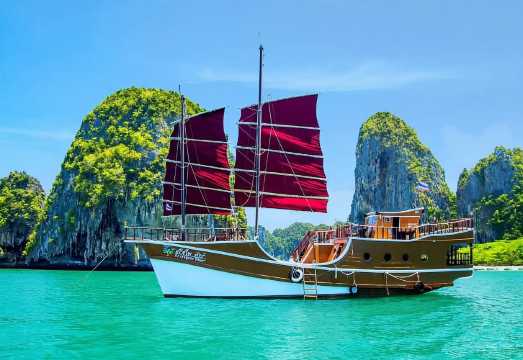 Krabi Red Sailing Boat Sunset Tour - Small Group/Seafood BBQ/Door-to-Door Pickup/Snorkeling
