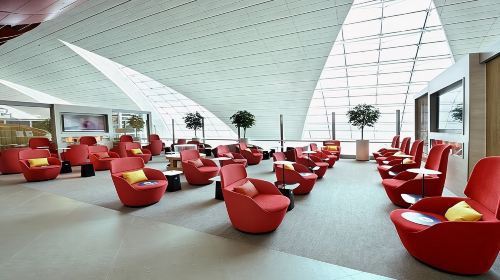 Dubai International Airport bridge airport pick-up service 5