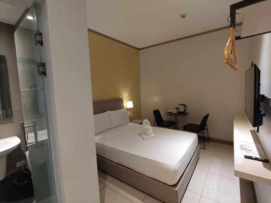 Yes Hotel Imus Cavite Room Type - Superior Double Room