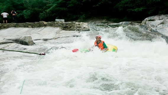 Lawatan Sehari Arung Jeram di Ngarai Besar Taohuachong Yingshan [Berlepas dari Wuhan]