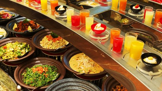 Шведский стол в Атлантисе Дубая: ресторан Saffron/Kaleidoscope|Шведский стол на обед и ужин в Дубае, ОАЭ