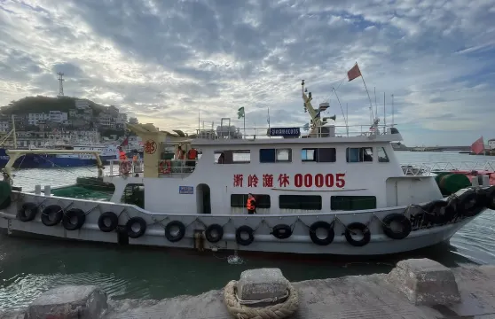 浙江台州温嶺包船出海拖網捕魚/快艇包船出海海釣夜釣【專業船長安全穩定+親子家庭團建出遊優選項目】