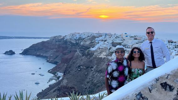 Best of Santorini: 4-hour Private Tour with a Local Guide