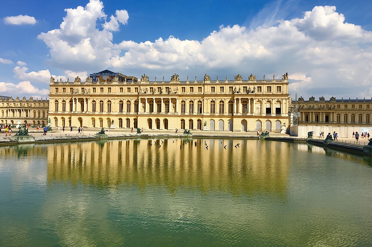 Versailles Palace Private Tailored Guided Tour With Hotel Pickup