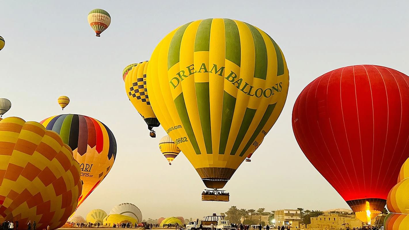 Egypt Luxor Hot Air Balloon Ride: Watch the Sunrise Overlooking the Valley of the Kings, Karnak Temple, and the Nile River