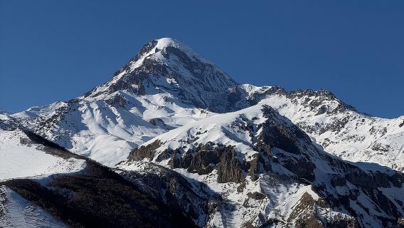 Trip to Kazbegi Mountains Zhinvali, Ananuri, Gudauri and Kazbegi