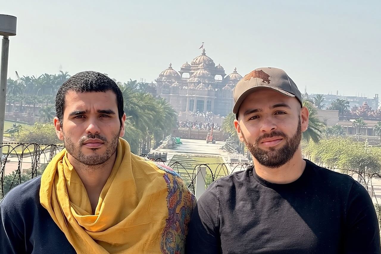 Delhi scoperta: tour privato di mezza giornata con ingressi inclusi