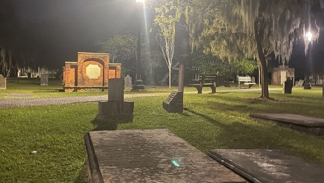 Savannah Haunted Pub Crawl Walking Tour