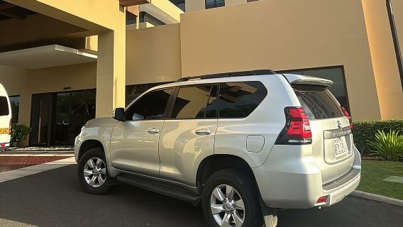 Ιδιωτική μεταφορά από το αεροδρόμιο της Λιβερίας