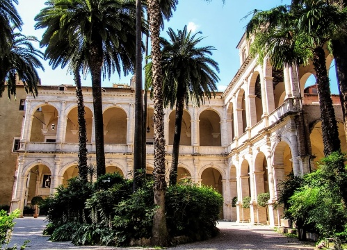 Rome: Vittoriano dengan Akses ke Atap & Masuk Terpandu ke Palazzo Venezia