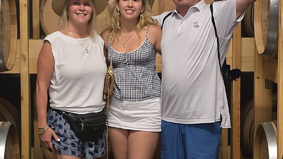 Durrës Lawatan Wain dengan Lawatan Ladang Anggur & Pengalaman Bot Tasik