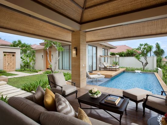 Mulia Villas Room Type - 1 BEDROOM, VILLA, GARDEN VIEW