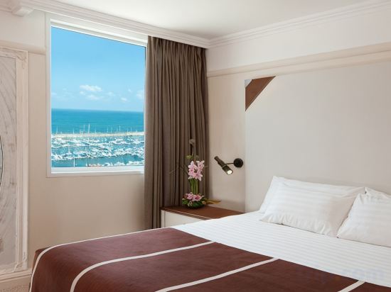 Herods Tel Aviv By The Beach Room Type - Club Suite Tel Aviv