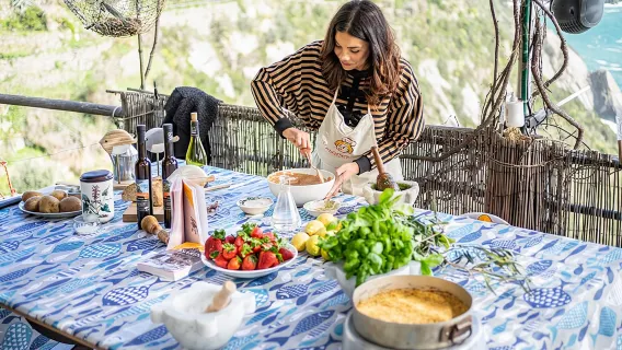  Small group Pasta and Tiramisu class in Riomaggiore