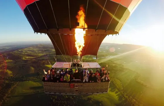 拜倫灣60分鐘熱氣球飛行體驗（含早餐+電子照片+保險 可選接送）