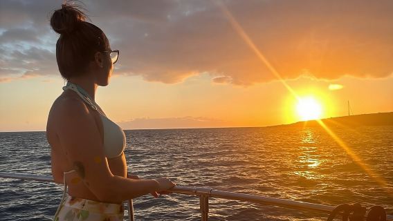 Tenerife Sunset Catamaran tour with transfer - Food and Drinks included.