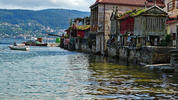 Ausflug nach Rias Baixas mit Weinprobe – optional mit Muschelbootfahrt