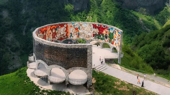 Tagesausflug nach Kazbegi und Gudauri