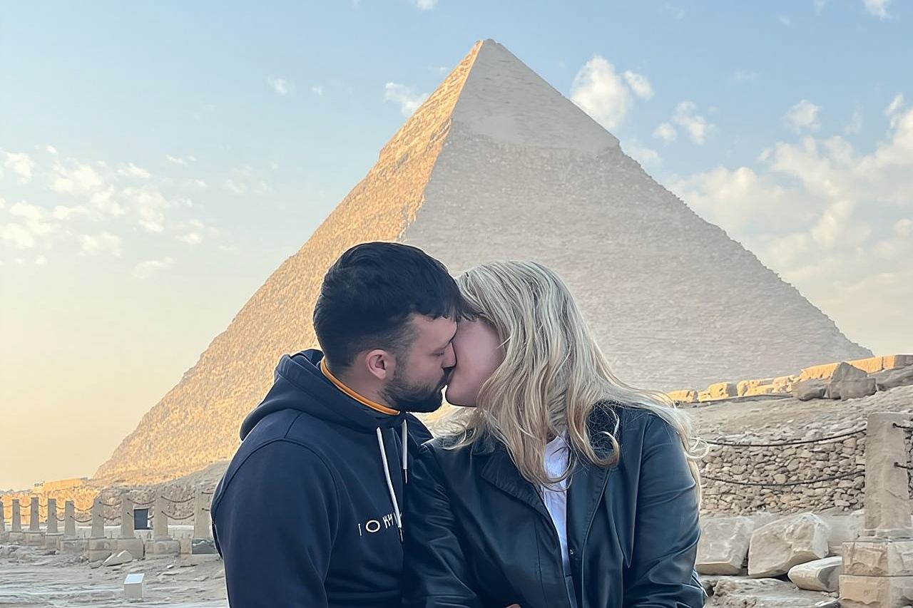 Tour VIP Piramidi di Giza, giro in cammello, sfinge e barca feluca