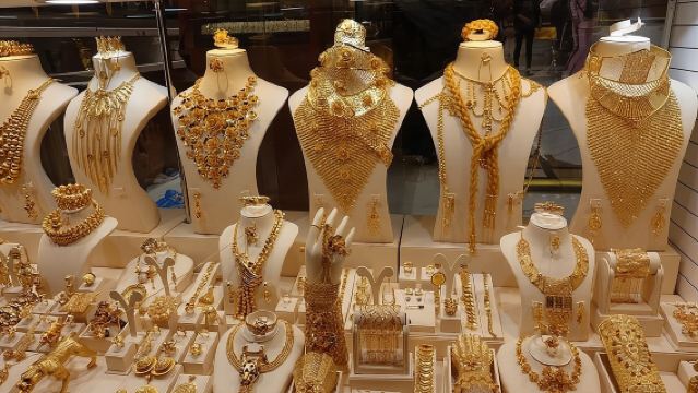 ทัวร์ช้อปปิ้งในดูไบเก่า (ตลาดผ้า ตลาดเครื่องเทศ และตลาดทองคำดูไบ)