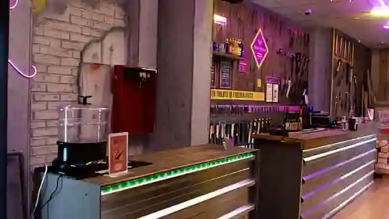 Madrid: Axe Throwing Challenge