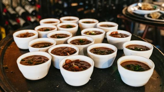 New Orleans: Lawatan Jalan Kaki Sejarah Makanan Suku Perancis