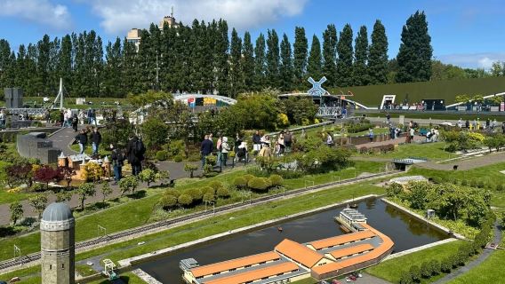 荷蘭阿姆斯特丹和平宮+國際法庭+國會大廈+小人國公園一日遊