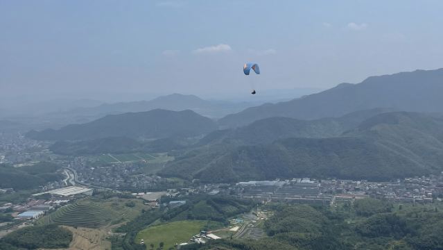 杭州蕭山雲石滑翔傘基地滑翔傘飛行體驗【專業教練帶飛/可選高清視訊攝影】