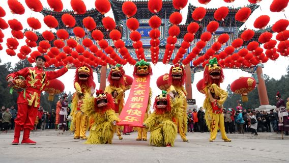 北京八達嶺長城+地壇公園廟会ワンデーツアー【VIP専用車送迎】