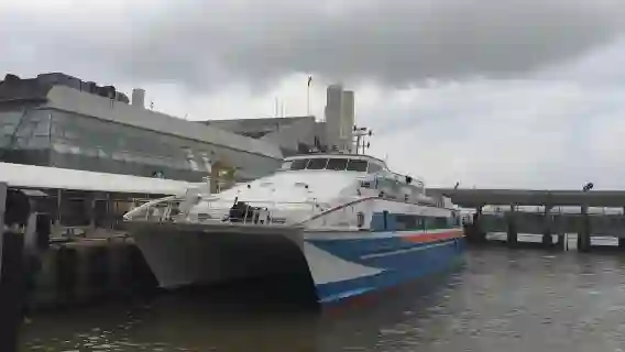 【珠海去香港市區/上環/港澳碼頭】珠海九洲港至香港市區/上環/港澳碼頭至珠海九洲港單程/來回/船票