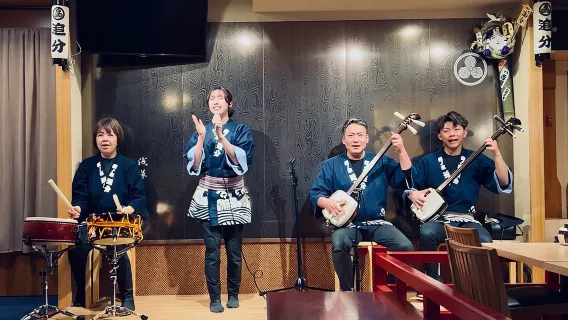 Tokyo · Asakusa Edoya: Biểu diễn trực tiếp đàn Shamisen + Trải nghiệm văn hóa quán rượu Nhật Bản