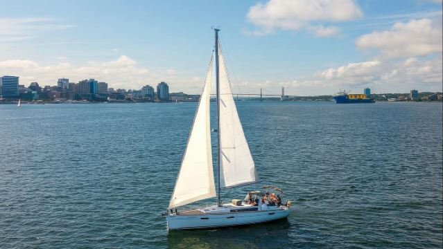 Halifax: Signature Adventure Sail