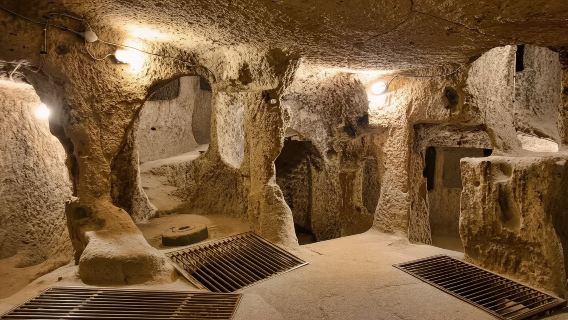 Tour 1 ngày khám phá Khu di tích lịch sử Địa đạo Củ Chi + Bảo tàng Chứng tích Chiến tranh từ TP. Hồ Chí Minh + Đón tận nơi