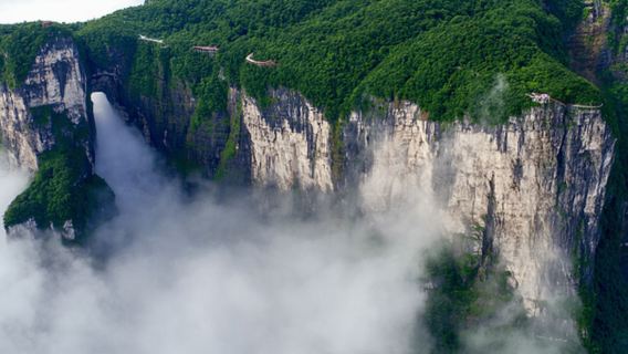 Zhangjiajie National Forest Park + Charming Xiangxi Show (inkl. Privattransfer + Ticket)