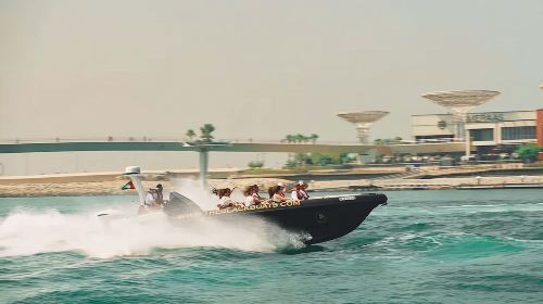 Black Boat Dubai Speedboat Experience 8