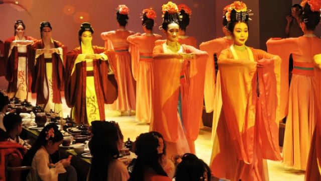 Shanghai Palace Banquet · Chapter-Style Imperial Feast Show | Immersive Historical Theater · A Banquet as a Scroll, Witnessing Millennia of Culinary Heritage