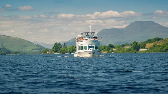 Loch Lomond, Stirling Castle & Kelpies Tour ab Edinburgh