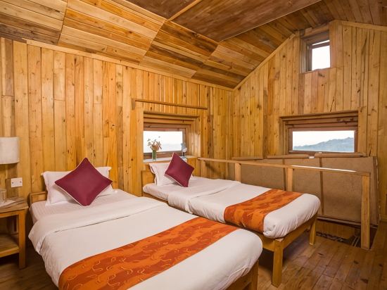 Everest Manla Resort - Tap to explore photos
