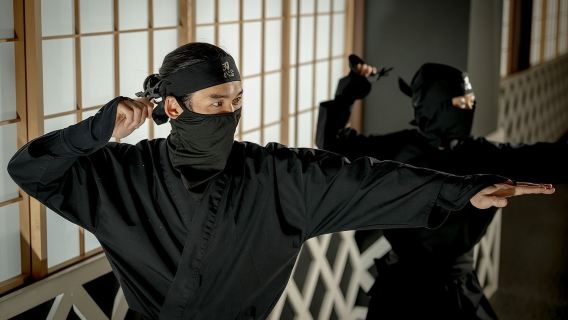 Ninja-Aktivität (familienfreundlich) im Samurai Ninja Museum Kyoto